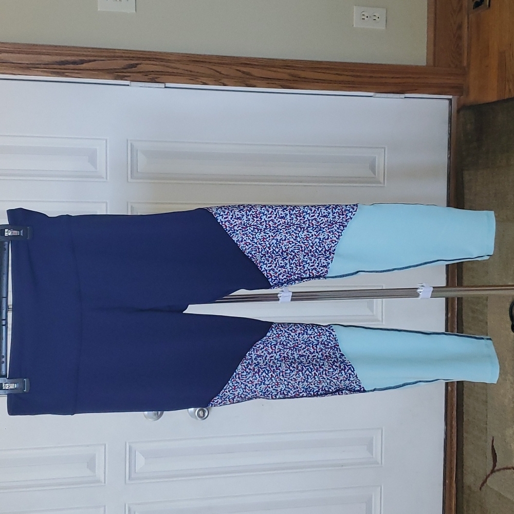 Old Navy Navy and Light Blue Colorblock Leggings